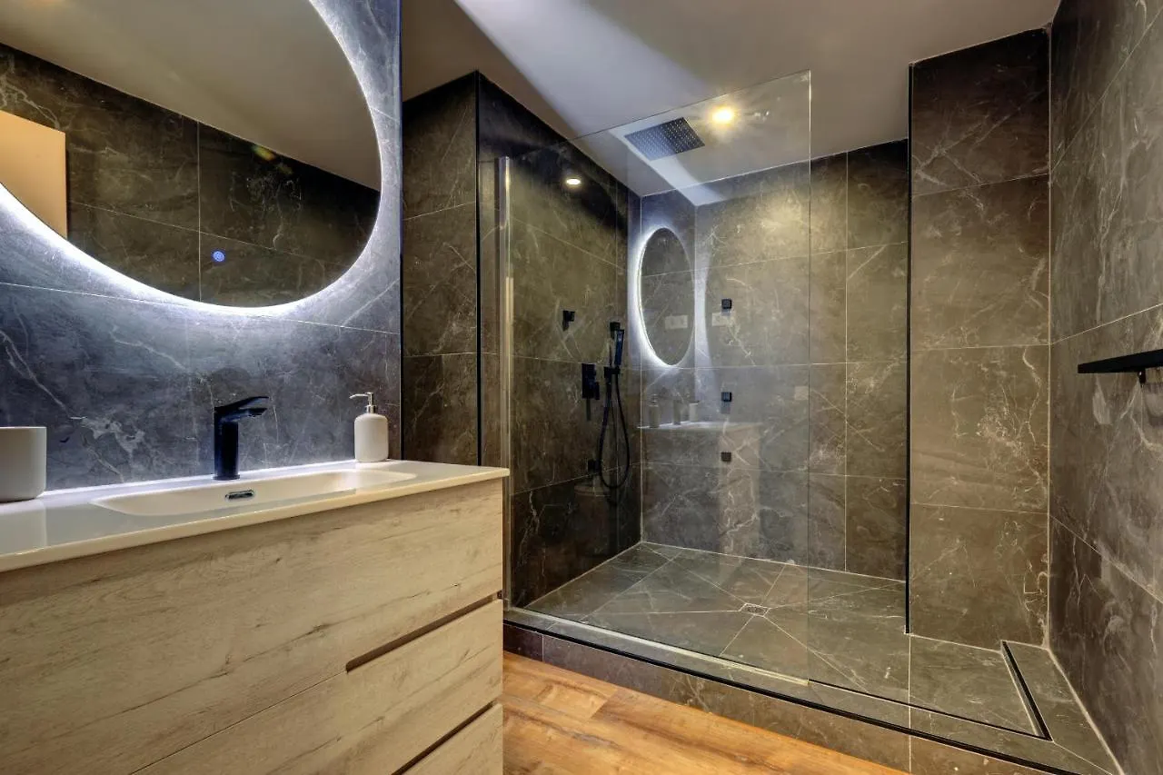 Apartamento Duplex Elegante En Marbella