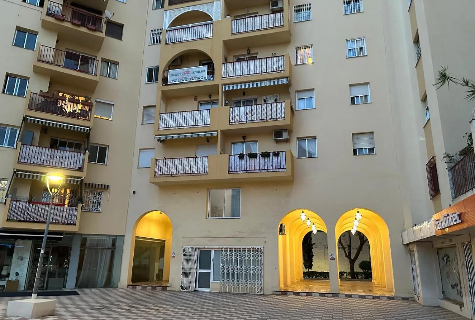 Apartamento Duplex Elegante En Marbella España
